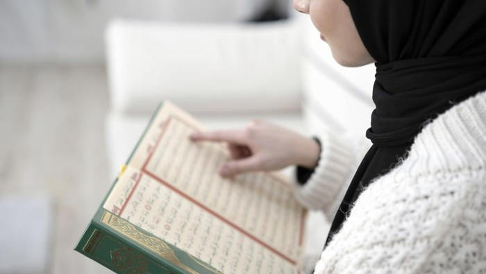 Bacaan Ayat Seribu Dinar Serta Cara Mengamalkannya